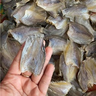 Dried butterfly gourami fish, natural and delicious gourami fish that are hard to find Piece drinkin