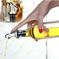 New Oil Bottle Stopper Lock Plug Seal Leak-proof Food Grade Rubber Nozzle Sprayer Liquor Dispenser Wine Pourer Kitchen Bar Tools