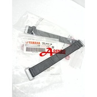 R25 YZF-R25 BAND BATTERY  GETAH BATTERY R25 (ORIGINAL100%YAMAHA) LOCK RUBBER CLIP 1WD-H2131-00
