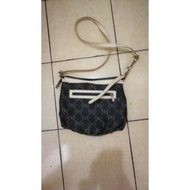 beg untuk pergi mana mana