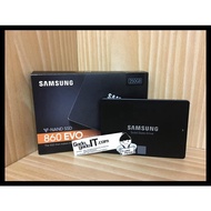 Solid State Drive Ssd 2.5 Inch Sata Iii 6Gb / Samsung V-And 860 Evo 250Gb