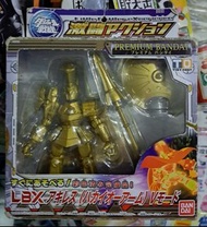 BANDAI PREMIUM  LBX 纸箱戰機金色阿基里斯完成品
