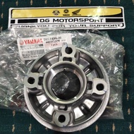 YAMAHA 125Z CLUTCH HUB(HUB SPOKET)