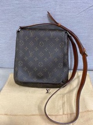 40❤LV M51258 直式 小王菲包 真品正品 經典原花 老花 上翻肩背包 黃麂皮內裡 5孔可調長度 長背帶 側背包 斜背包 附原廠防塵袋