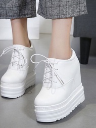 Uggs ผู้หญิง Martin Boots รองเท้าบูทส้นสูงหัวกลม ฤดูใบไม้ร่วง ฤดูหนาว แพลตฟอร์มกันน้ําเพิ่มความสูงด้