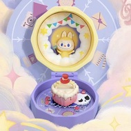 POPMART 浪漫指尖系列4［LABUBU 愛的魔法］