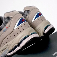 NB 2002 R 2002R Light Grey Dark Grey