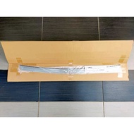Toyota wish rear bumper step