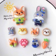 Many Sticker models, Jibbitz charm sandals decoration accessories with 3D shapes to decorate 3D hard