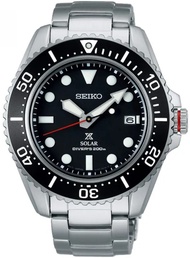 นาฬิกาข้อมือ SEIKO PROSPEX " SCUBA SOLAR " Diver 200m Automic รุ่น SNE589P1 ขอบสีดำ ขนาดตัวเรือน 42.8 มม. หน้าปัดสีดำ ตัวเรือน สาย Stainless steel สีเงิน