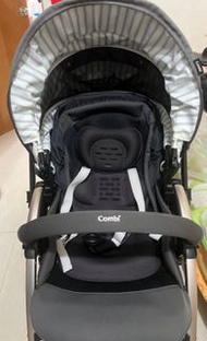 Combi 手推車