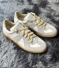 Maison Margiela梅森馬吉拉Calfskin Replica 復古 德訓鞋 男女同款 白色