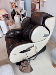 OSIM OS-848 uInfinity Luxe Massage Chair