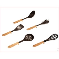 ERNESTO KITCHEN KIT.