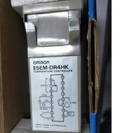 Omron Temperature Controller E5EM-DR4HK 0-399