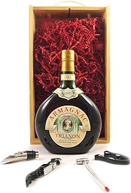 Trianon VSOP Vintage Armagnac 1961 (70cl) in a wooden box, 1 x 700ml