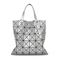 Stock Marchs New Otaku Bag Fashionable 6-Lattice Frosted Polarized Shoulder Bag Rhombus Tote Bag Han