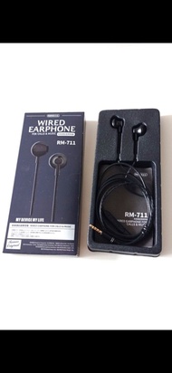 🌞 Remax wired earphone for calls & music  Remax Original   高品質有線通話音樂耳機  3.5 mm插頭 全新原盒包裝未 用過