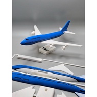 747 Kit Card Airplane Model Toy | Ikonik Miniatures for Collectors & Aviasi Lovers