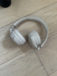 JBL耳機 JBL Wireless On-Ear Headphones Light Grey
