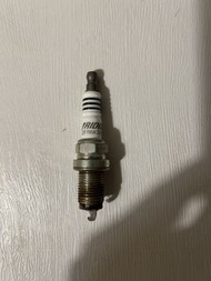 NGK Iridium 火花塞和點火線圈