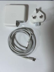 Macbook61W火牛+充電線 超快速插電 Apple Charger