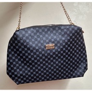 Sling Bag [Belladonna]