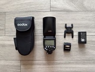 Godox 神牛 V1 Pro Flash 電圓機頂閃光燈（Canon）
