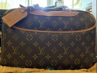 LV 旅行袋