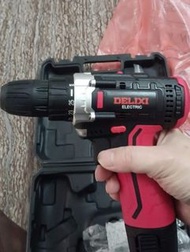 DELIXI 衝擊鑽12V雙速无刷充電電鑽,衝擊,電批三用,1電1叉,跟機送27件配件,DIY家用,輕巧,力大,旺角,sf到付 
cordless lithium power drill driver