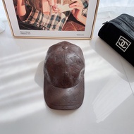 CHANEL666 Gray Knitted Hat CC Logo Simple Fashion Autumn Winter Style