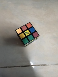 經典 Rubik's 3x3 魔方