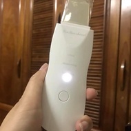 Handheld dead skin scrubber