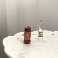 [i Want to eat] Mini Simulation Seasoning White Vinegar Chili Sauce Bottle Earrings 925 Silver Hook No Pierced Ear Clips Unique Resin Earrings