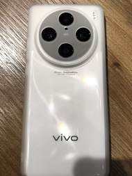 Vivo X100 Pro 12+256G 白 全球聯保 保固至2024/12/25 外觀漂亮 已貼曲面UV膜 贈三個保護殼 高雄、台南可面 歡迎聊聊並索取細圖