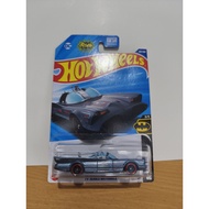 hotwheels tv series batmobile C4