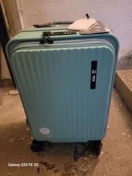 日本牌子ONSUN  55cm＝20寸前揭式飛機轆 TSA鎖 Suitcase  (閃粉底湖水綠色）👍可以手提上机👍