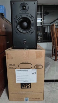 ATC SCM20A專業有源書架音箱功能全正常，無維修，音質高，細節豐富，低頻下潛好，適合HiFi和錄音室監聽，搭配好的前級可玩性高。箱說盒子配件都齊，保養6年