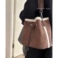 FoMoT Melade Color Series Suede Micro Diamond Roll Lamb Wool Bucket Bag