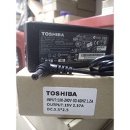 Original Toshiba T235 T235D Z830 Z930 2.37a 5.5x2.5mm Charger Adapter