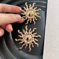 A812_Price for 1 yellow 5.2cm sun flower pin