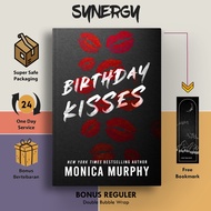 Birthday Kisses by Monica Murphy (English)