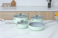 Bộ nồi chảo quánh nhôm chống dính nắp kính Green Cook GCS242-T1