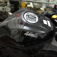 Half tankpad carbon carbon kevlar kawasaki ninja Zx25r Zx25r Zx25r Original