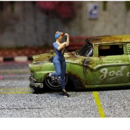 Mechanical Mini Action Figure Girl no. 2 164/ 1: Vintage Diorama Miniature64 - Z3D