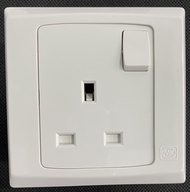 MK - 13A/240V 1 GANG  SWITCHED SOCKET OUTLET [SG READY STOCK]