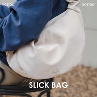 KIM&CO. ORIGINAL - SLICK BAG กระเป๋า Crossbody(KCBT007) มี 4 สี Black/Grey/White/Pink