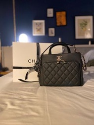 CHANEL Small Business Affinity Shopping Bag [100% Authentic]