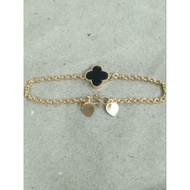 4 gram black clover stone nori bracelet light gold