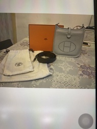 Hermès Mini Evelyne 聖杯藍